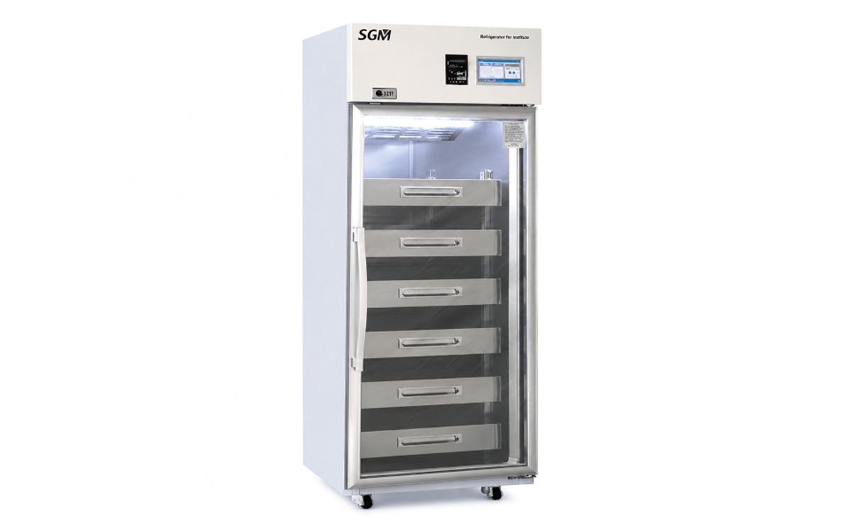 Refrigerator SGRR-24GD-PMR exterior